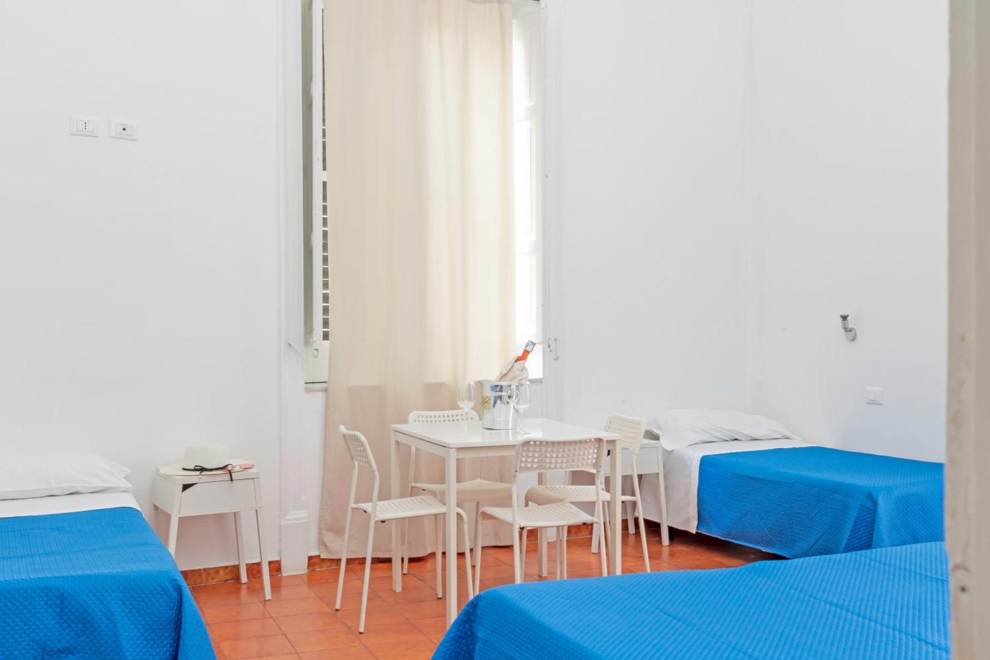 הוסטל פלרמו A Casa Di Amici מראה חיצוני תמונה