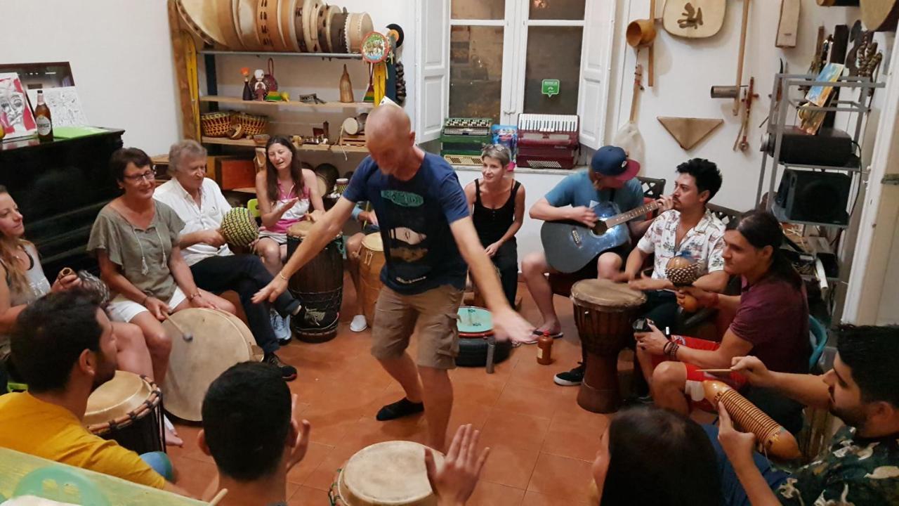 הוסטל פלרמו A Casa Di Amici מראה חיצוני תמונה